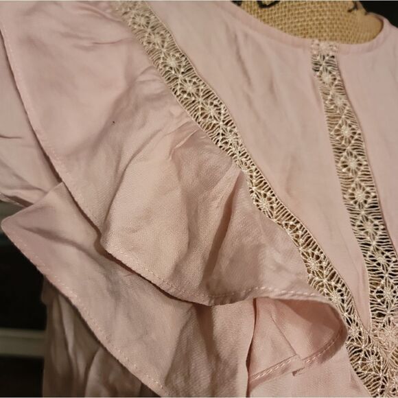 Joy Joy Ruffle Lace Trim Top Size Small New With Tags - Picture 5 of 8